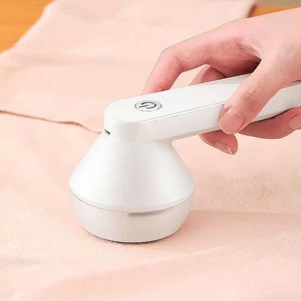 Sakerplus Electric Lint Remover Rechargeable,Cordless Fabric Shaver for Clothes, Sweaters, Blankets,Portable Fuzz Remover with LED Light (Green)