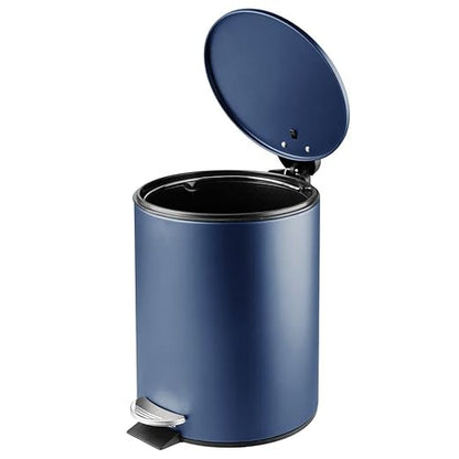 mDesign Metal 1.3 Gallon/5 Liter Round Step Trash Wastebasket, Garbage Container Bin with Lid for Bathroom, Powder Room, Bedroom, Kitchen, Craft Room, Office - Removable Liner Bucket - Navy Blue