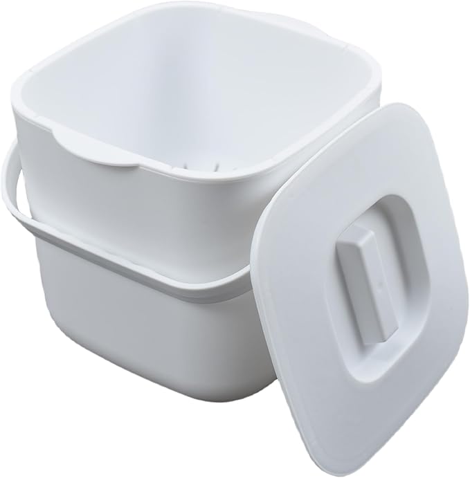 4-Liter Kitchen Compost Bin with Handles for Countertop Food Scrap Collection.White-4L-US