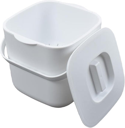 4-Liter Kitchen Compost Bin with Handles for Countertop Food Scrap Collection.White-4L-US