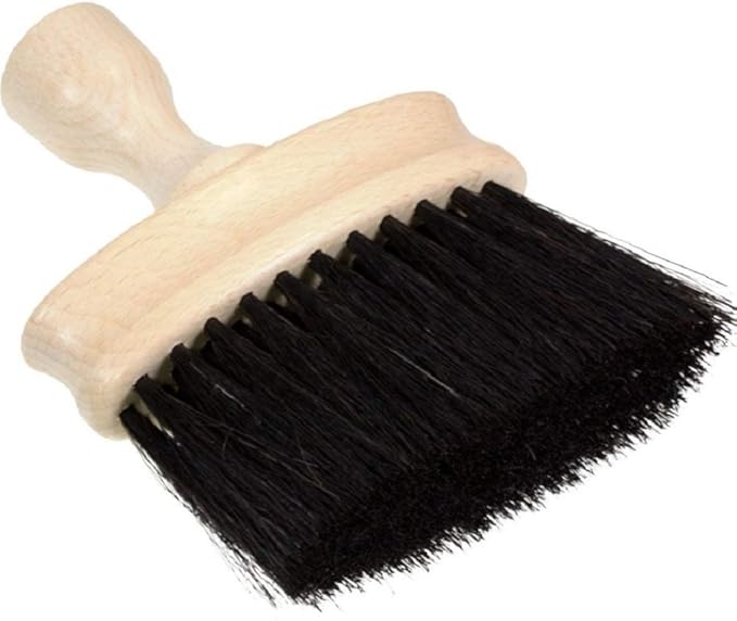Fendrihan Beechwood Neck Duster with Pure Horsehair Length: 5.3” x 3.8” (Made in Germany)