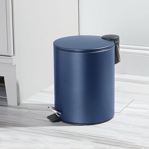 mDesign Metal 1.3 Gallon/5 Liter Round Step Trash Wastebasket, Garbage Container Bin with Lid for Bathroom, Powder Room, Bedroom, Kitchen, Craft Room, Office - Removable Liner Bucket - Navy Blue
