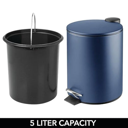 mDesign Metal 1.3 Gallon/5 Liter Round Step Trash Wastebasket, Garbage Container Bin with Lid for Bathroom, Powder Room, Bedroom, Kitchen, Craft Room, Office - Removable Liner Bucket - Navy Blue