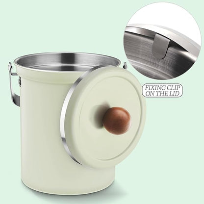 WAGENSTEIGER Kitchen Countertop Compost Bin 101Ounces / 3Liter with Airtight Lid, SUS304 Stainless Steel Odor-Free Food Waste Bin with Wooden Handle Stylish Design/Bathroon Trash Can (Mint Green)