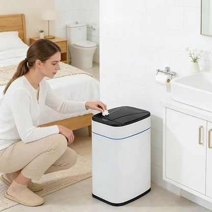 Garbage Can with Lid, Intelligent Sensor Opening and Closing, Small Garbage Can for Living Room, Bedroom, Kitchen and Bathroom (1, Square White)