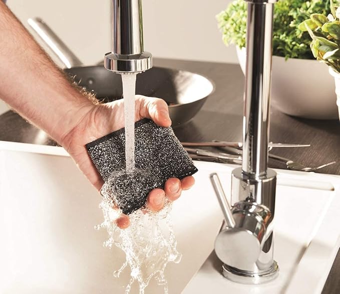 Vileda Glitzi Power INOX Steel Sponge for Stubborn Dirt, 2 Pieces