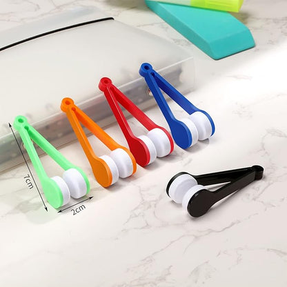 30 Pieces Mini Sun Glasses Eyeglass Microfiber Cleaner Glasses Soft Brush Tool Accessories Mini Spectacles Brush Cleaning Tool Eyeglasses Cleaner Microfiber Cleaning Clip, 5 Colors