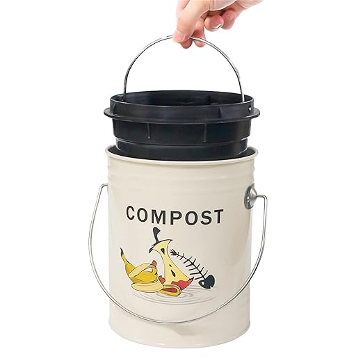 SOTECH Round Compost Bin Garbage Can for Kitchen Counter Garden Compost Can with lid Metal Shell Plastic Liner Trash Can Household Garbage Collection Kitchen Decoration Indoor Composter