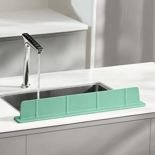 20Inch Silicone Sink Splash Guard with Strong Suction Cups, Flexible Kitchen Sink Splash Guard for Front/Back of Sink, Easy to Clean Splash Guard for Kitchen & Bathroom (Green, 20.5''x2.8'')