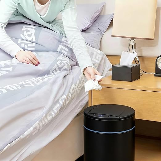 Garbage Can with Lid, Intelligent Sensor Opening and Closing, Small Garbage Can for Living Room, Bedroom, Kitchen and Bathroom (2, Black)
