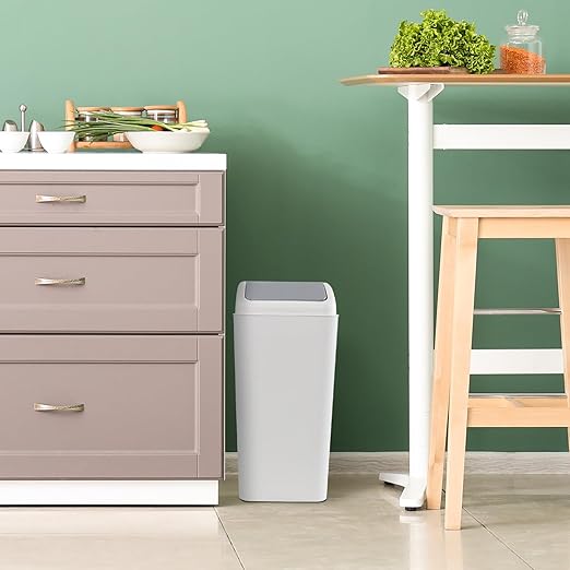 4.5 Gallon Swing Top Trash Can, Plastic Garbage Can with Swing Lid (Gray)