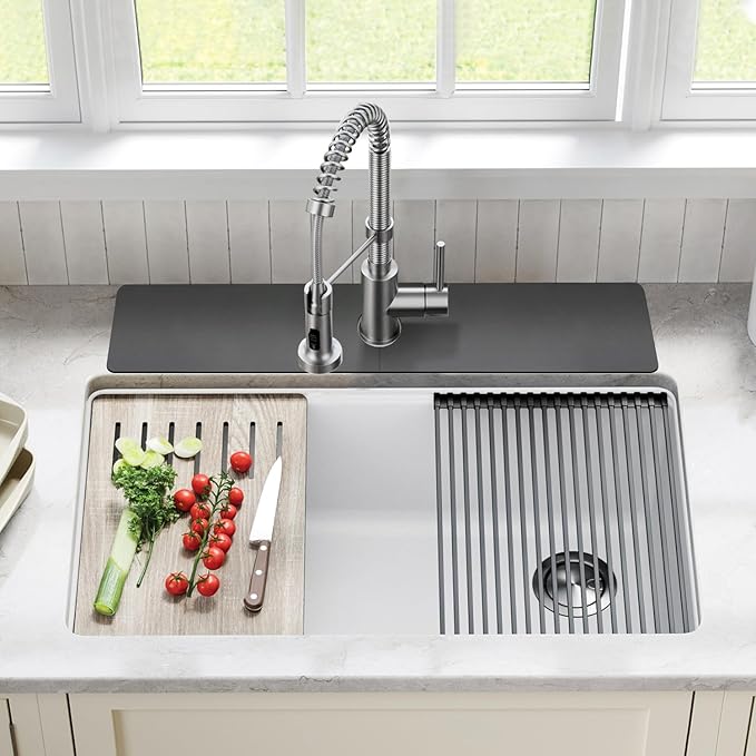 LOPNUR Faucet Mat for Kitchen Sink Cuttable, 24 Inch Long Sink Splash Guard Behind Faucet, Super Absorbent Diatomite Sink Protector Mat, Bathroom Water Splash Guard Fast Dry, Easy to Cut, Grey