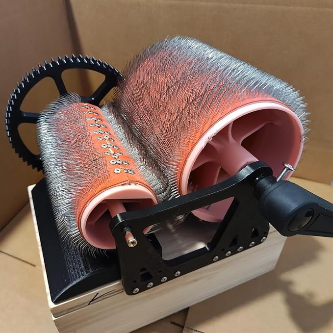 Manual Drum Carder for Wool Felt for Crafts, Wool Carder Machine, Wool Mixing Table, for Carding Wool Fibers and Creating Felt Projects~/
