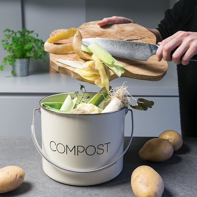 Navaris Compost Bin for Kitchen Counter - 0.8 Gallon (3L) Metal Countertop Indoor Composter Bucket with Charcoal Filters and Lid - Cream, Size Small