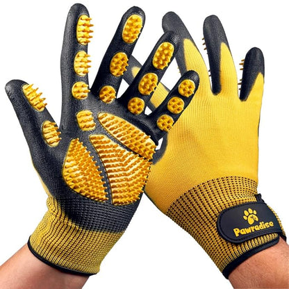 Pet Grooming and Bathing Gloves - Effective Pet Hair Remover for Cats, Dogs & Horses - Long & Short Fur - Deshedding Gloves for Pets