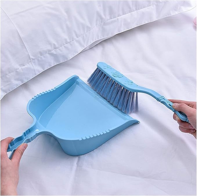 Feather Duster,Cleaning Brush Soft Cleaning Brush Hand Broom Dust Pan and Brush Set Hotel Family Clothes Dust Hair Sofa Bed Sheets Bedspread Carpet Cleaning Scrub Brushes for Cleaning (Color : Blauw)