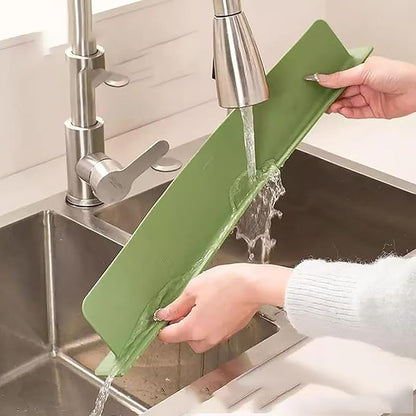 Washbasin Water Blocking Board, 16.5 Inch x 2.56 Inch x 1.9 Inch Green Silicone Splash Guard for Home (green)