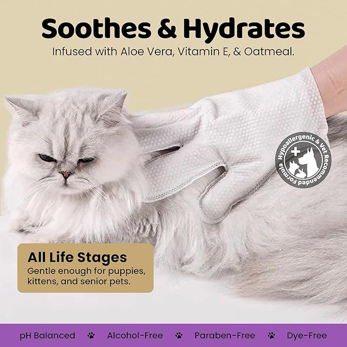 PET Cleaning Deodorizing Glove Wipes for Dogs & Cats, Vet Recommended Hypoallergenic Hydrating & Nourish Fur Pet Grooming Glove Wipes, Pet Bathing Wipes for Horse Coat Care,20pcs, Green Tea Scented