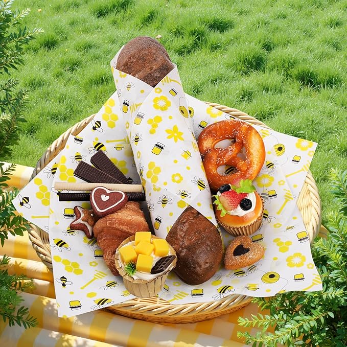 GeeRic 100 Pcs Wax Paper Sheets for Food, 12 * 12 Inch Bee Day Wax Paper Sandwich Wrap Deli Wraps, Oil-Proof Picnic Basket Liners with Bee Pattern for Memorial Day