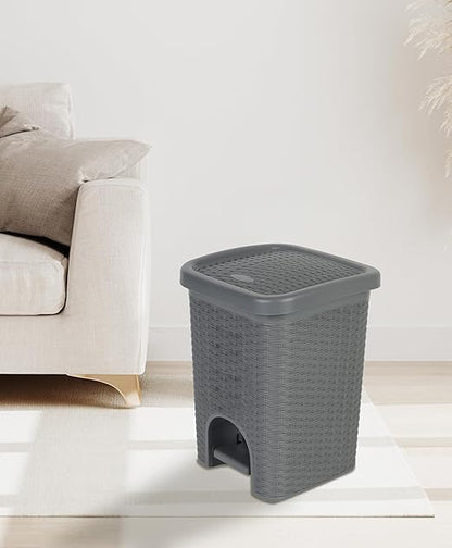 Superio Mini 6L Step Pedal Trash Can - Wicker Design, Hidden Mechanism, Durable Plastic, Ideal for Desktop, Countertop, Pet Waste/Dog Poop - Grey