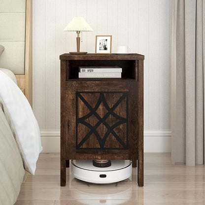 GOFLAME Robot Vacuum Storage Cabinet, Retro Sofa Side End Table with Hidden Robotic Vacuum Cleaner Storage & Open Compartment, Sweeping Robot Stand Cabinet for Living Room (Rustic Brown)