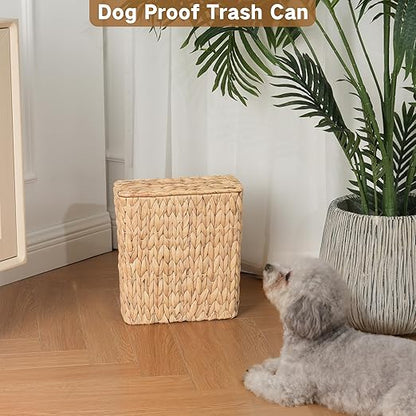 iEGrow Wicker Trash Can, Bathroom Trash Can with Lid, 3 Gallon Natural Water Hyacinth Waste Basket with Removable Liner, for Bedroom, Living Room, Toilet, Under Sink