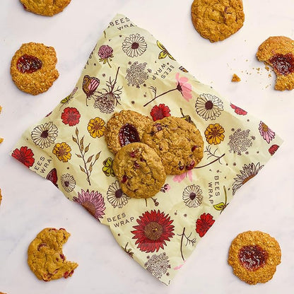 Bee's Wrap Vegan Beeswax Wraps for Food - 3 Pack of Medium Beeswax Wraps - Plastic Free Made in USA Reusable Natural Food Wrap - Meadow Magic Print