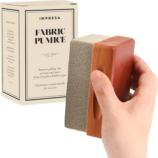Impresa Extra Large Fabric Pumice Stone - Brown, Manual Efficient Pilling Removal & Lint Remover - Ergonomic Wooden Handle - Reusable & Pumice Stone for Laundry