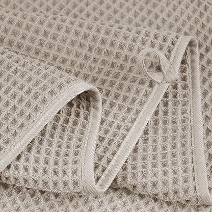 POLYTE 430 GSM Microfiber Oversize Quick Dry Lint Free Bath Towel, 60 x 30 in, 4 Pack (Waffle Weave)