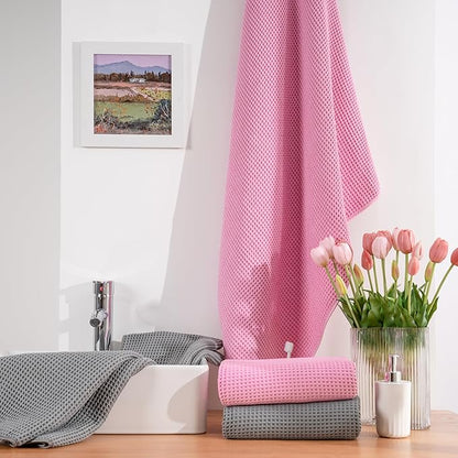 POLYTE 430 GSM Microfiber Oversize Quick Dry Lint Free Bath Towel, 60 x 30 in, 4 Pack (Waffle Weave)